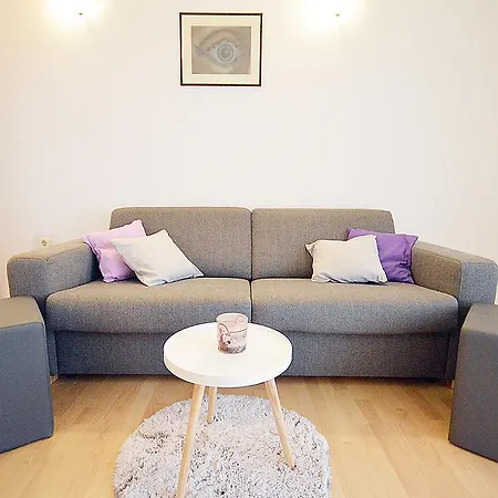 Blue Sea Apartment