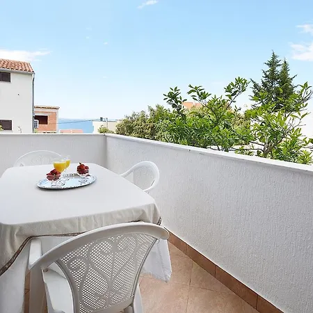 Blue Sea Apartment Kozino